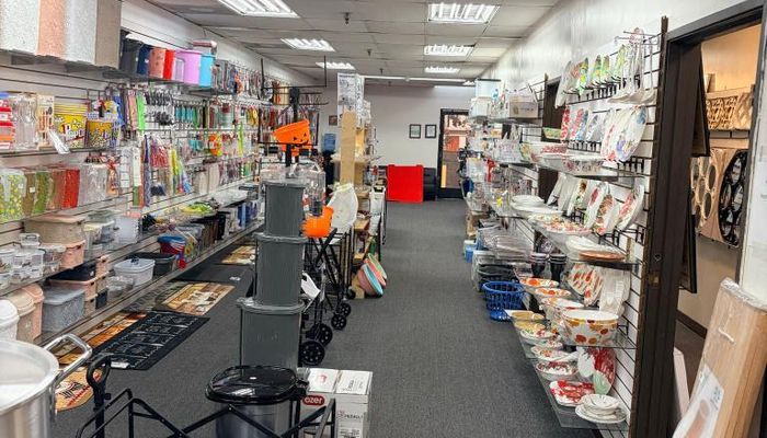 Warehouse Space for Rent at 4724 S Boyle Ave Vernon, CA 90058 - #10