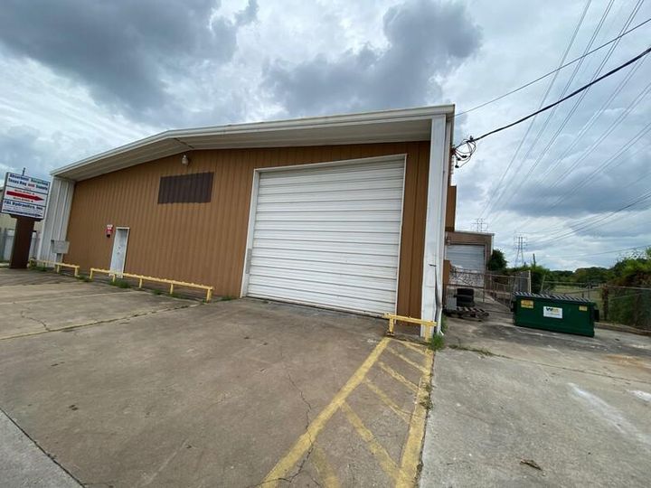 Bldg 3 1021 W Jackson Ave