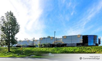 Warehouse Space for Rent located at 2420 Grand Avenue Vista, CA 92081