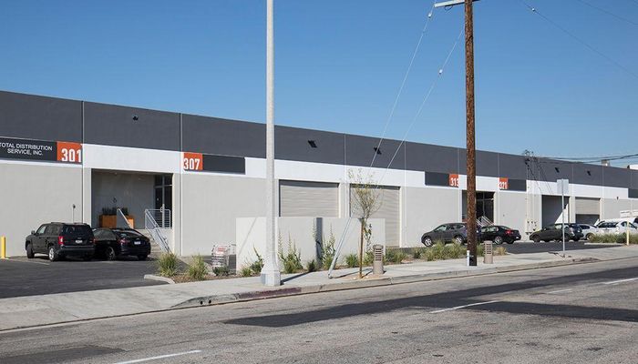 Warehouse Space for Rent at 301-445 Figueroa Street Wilmington, CA 90744 - #1