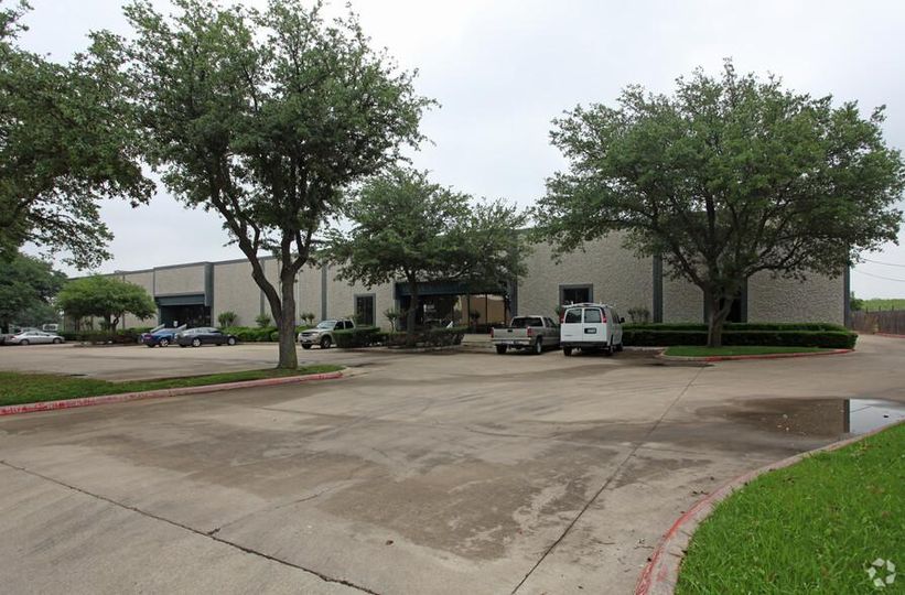 Kellway Business Center 4251-4257 Kellway Cir