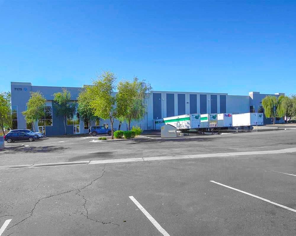 Estrella Commerce Park photo 4