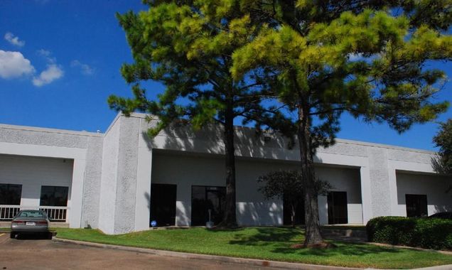Bldg 3 4400-4420 W 12th St