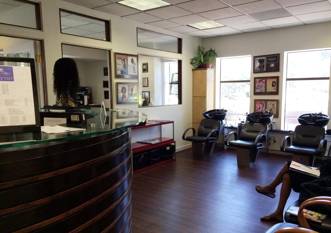 Beverly Hills Triangle Office photo 2