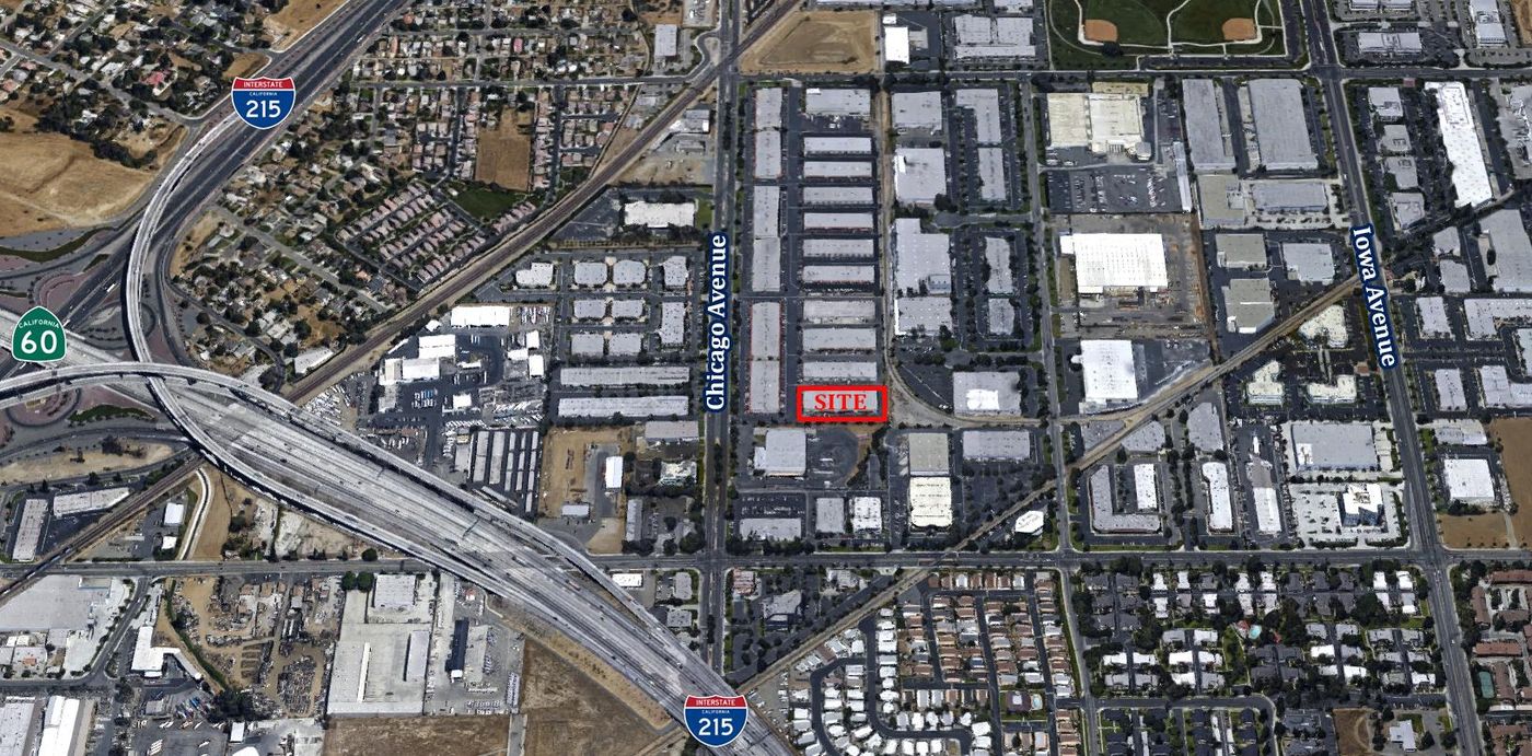 Freeway Industrial Park photo 3