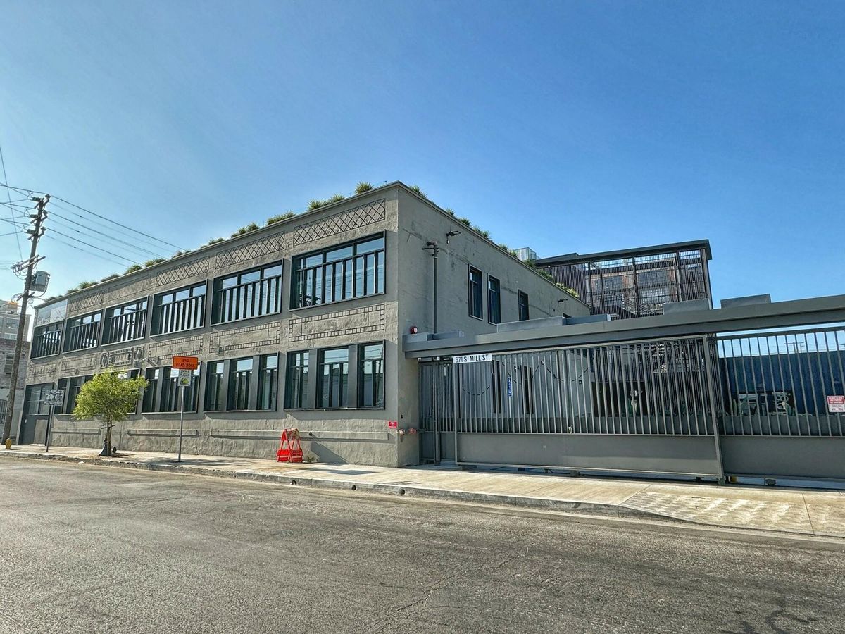 671 Mill Street photo 1