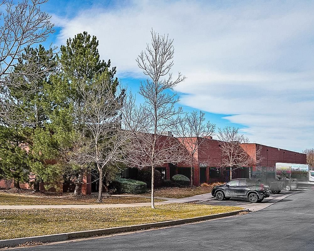 Corporate Center - 420 & 500 Corporate Circle photo 2