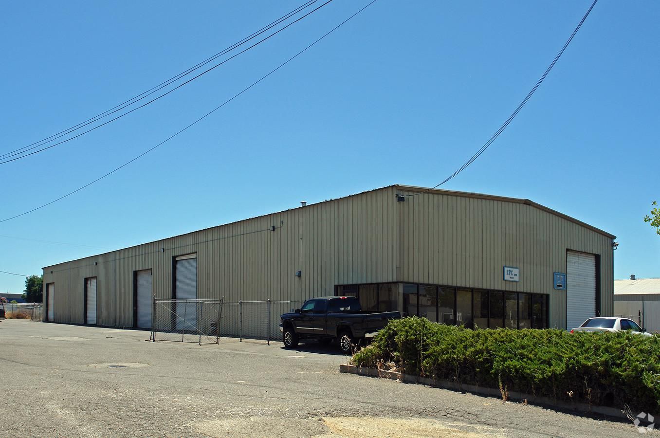 Industrial Property For Sale photo 1