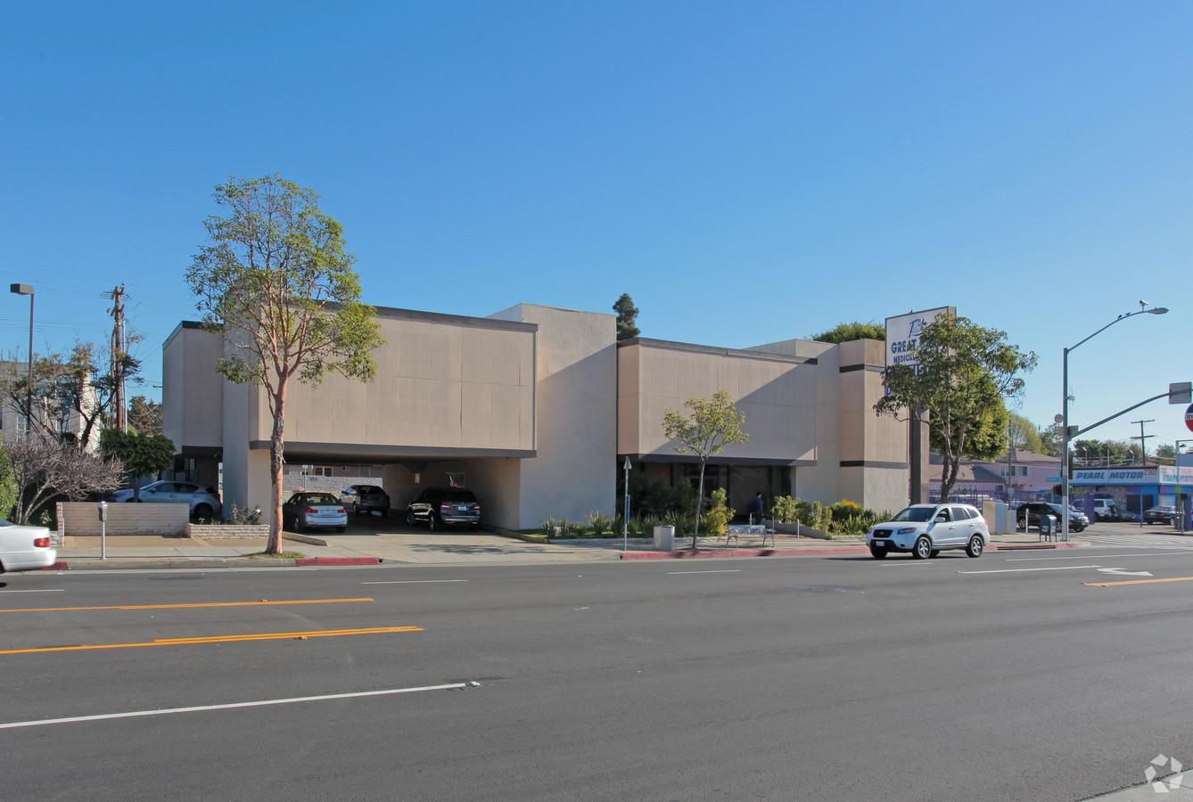 Santa Monica Medical Building photo 2