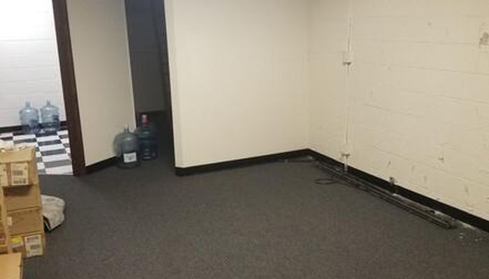 Warehouse Space for Rent at 166 S Victory Blvd Burbank, CA 91502 - #10