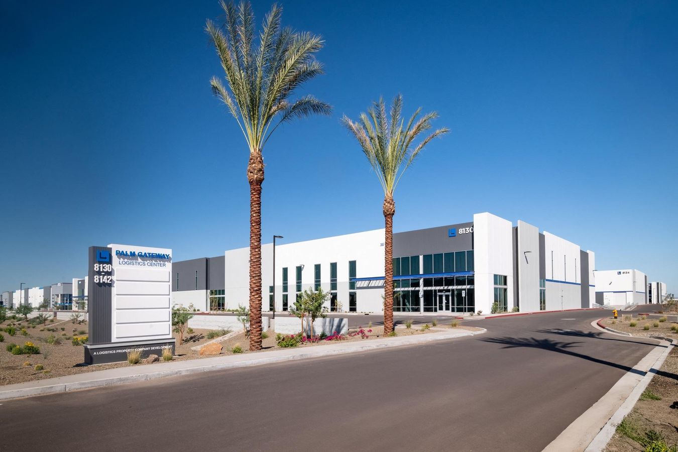 Palm Gateway Logistics Center | Bldg. 2 photo 1