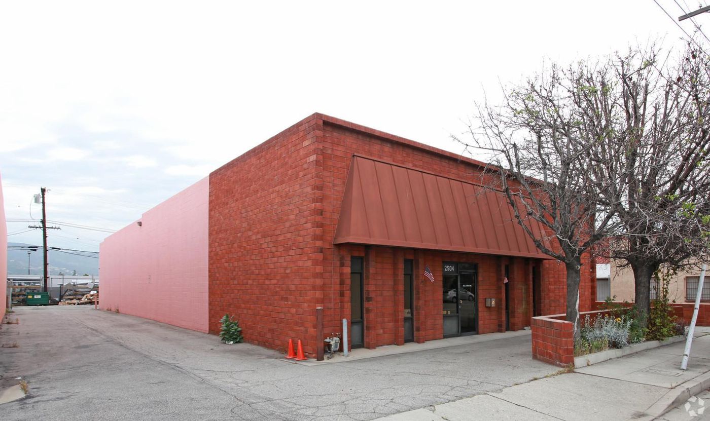 Industrial Property For Sale photo 1