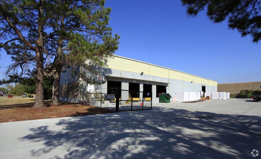 Campbell Road Warehouse 9600 Bamboo Rd