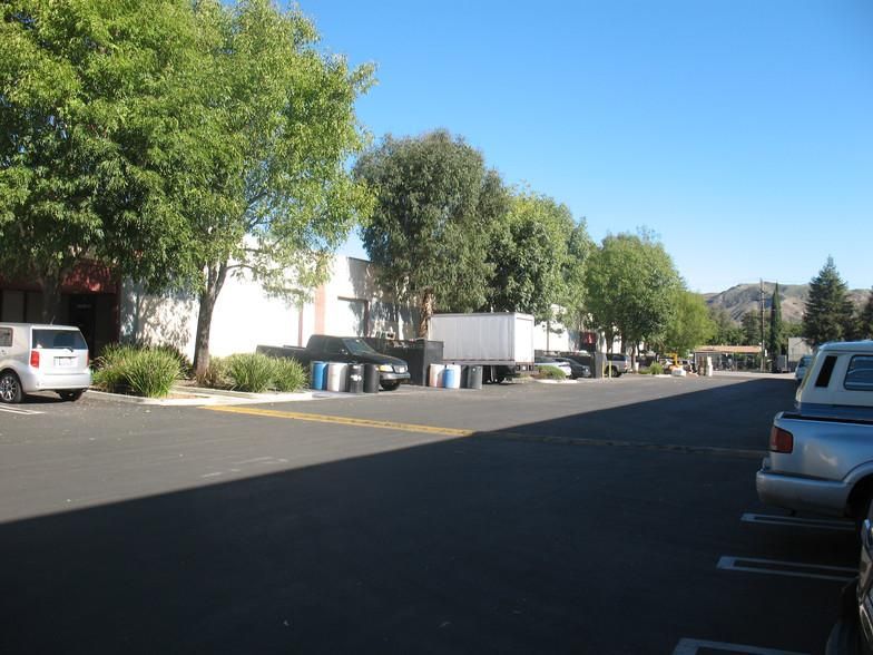 12701 Van Nuys Blvd photo 3