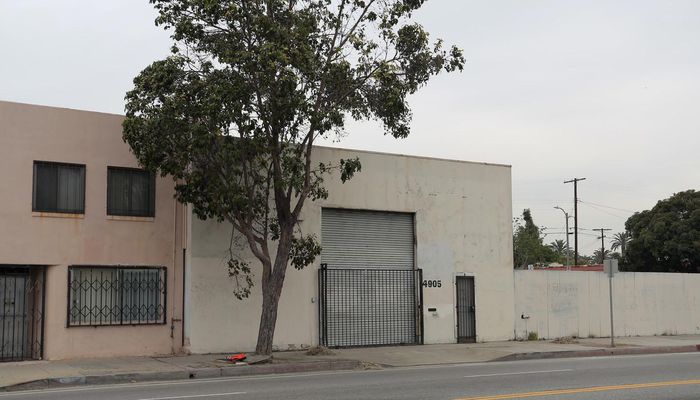 Warehouse Space for Rent at 4901-4905 W Jefferson Blvd Los Angeles, CA 90016 - #1