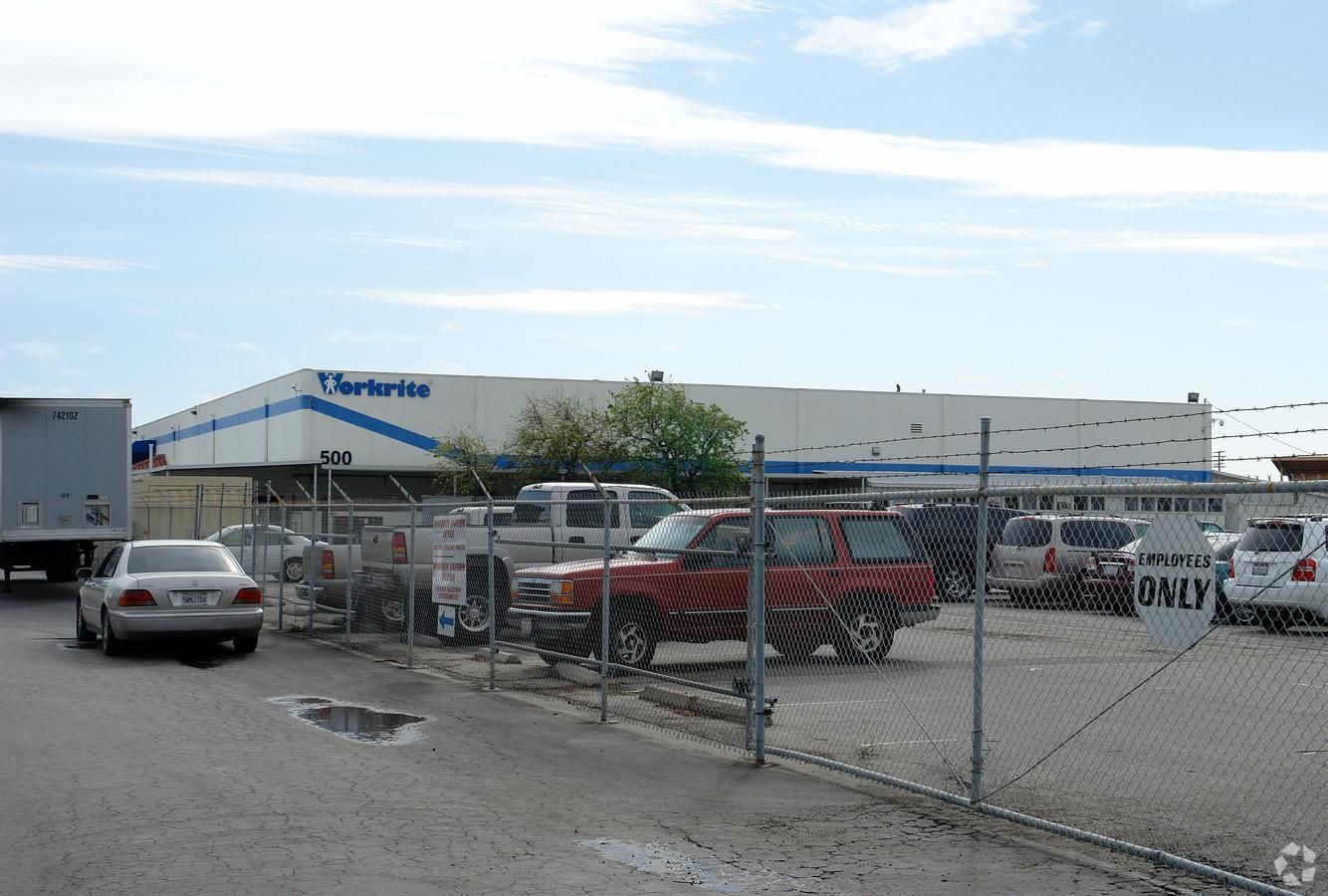 Industrial Property For Lease photo 1