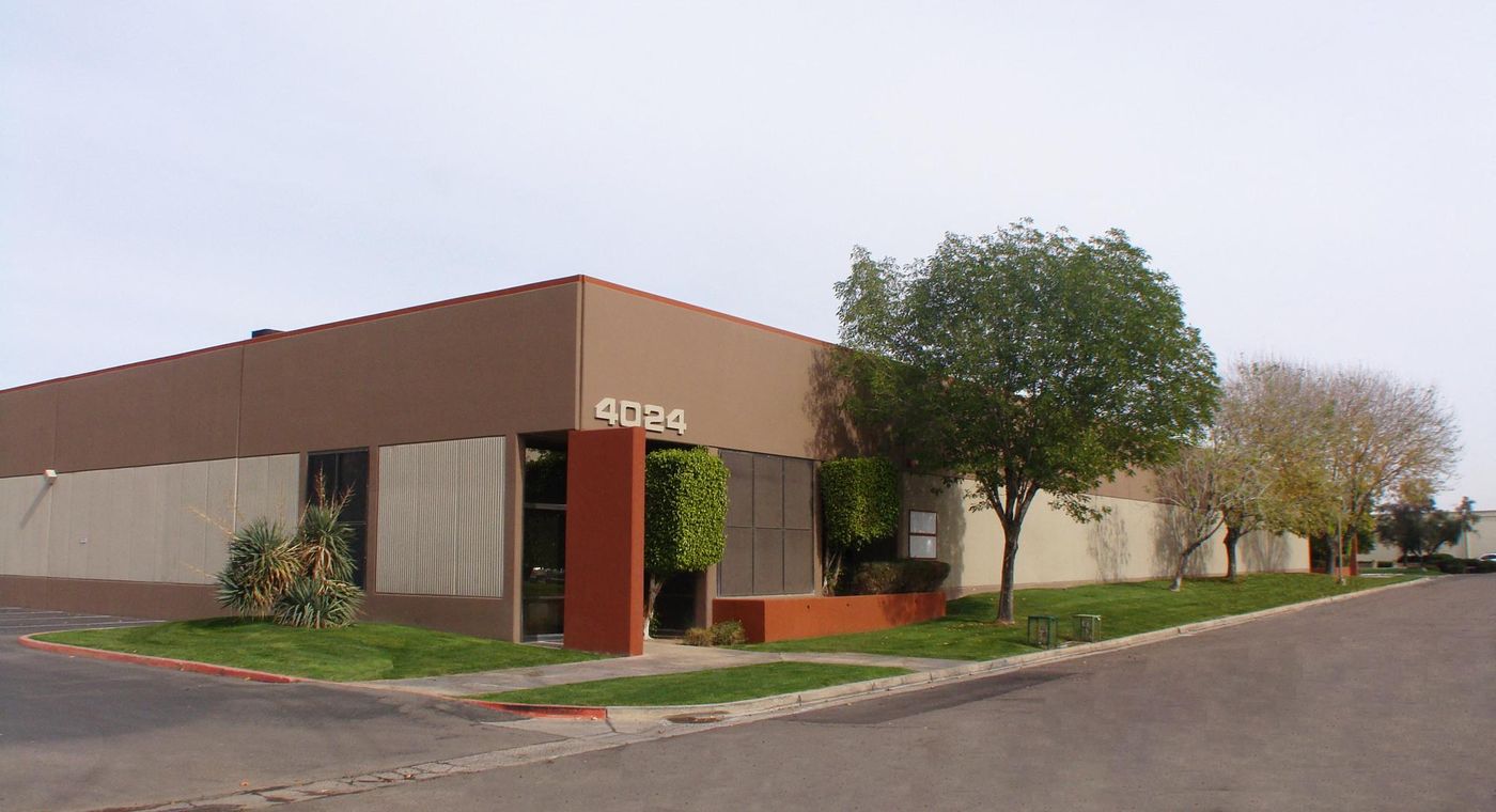 4014 E Broadway Rd photo 2