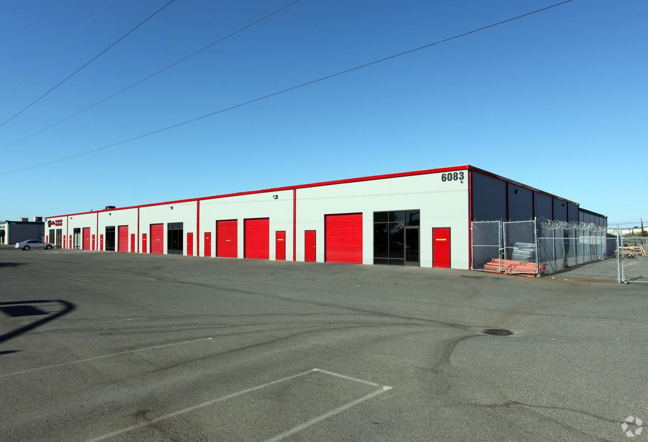 Multiple Spaces Property For Lease photo 3