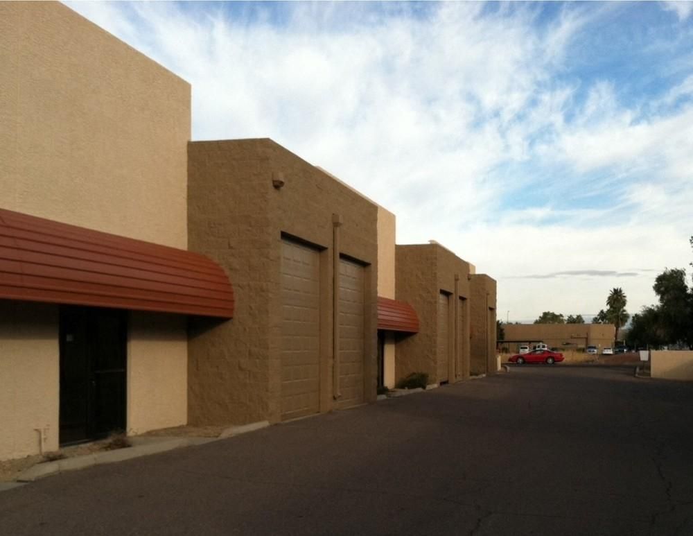 929-945 E. Juanita Ave. photo 1