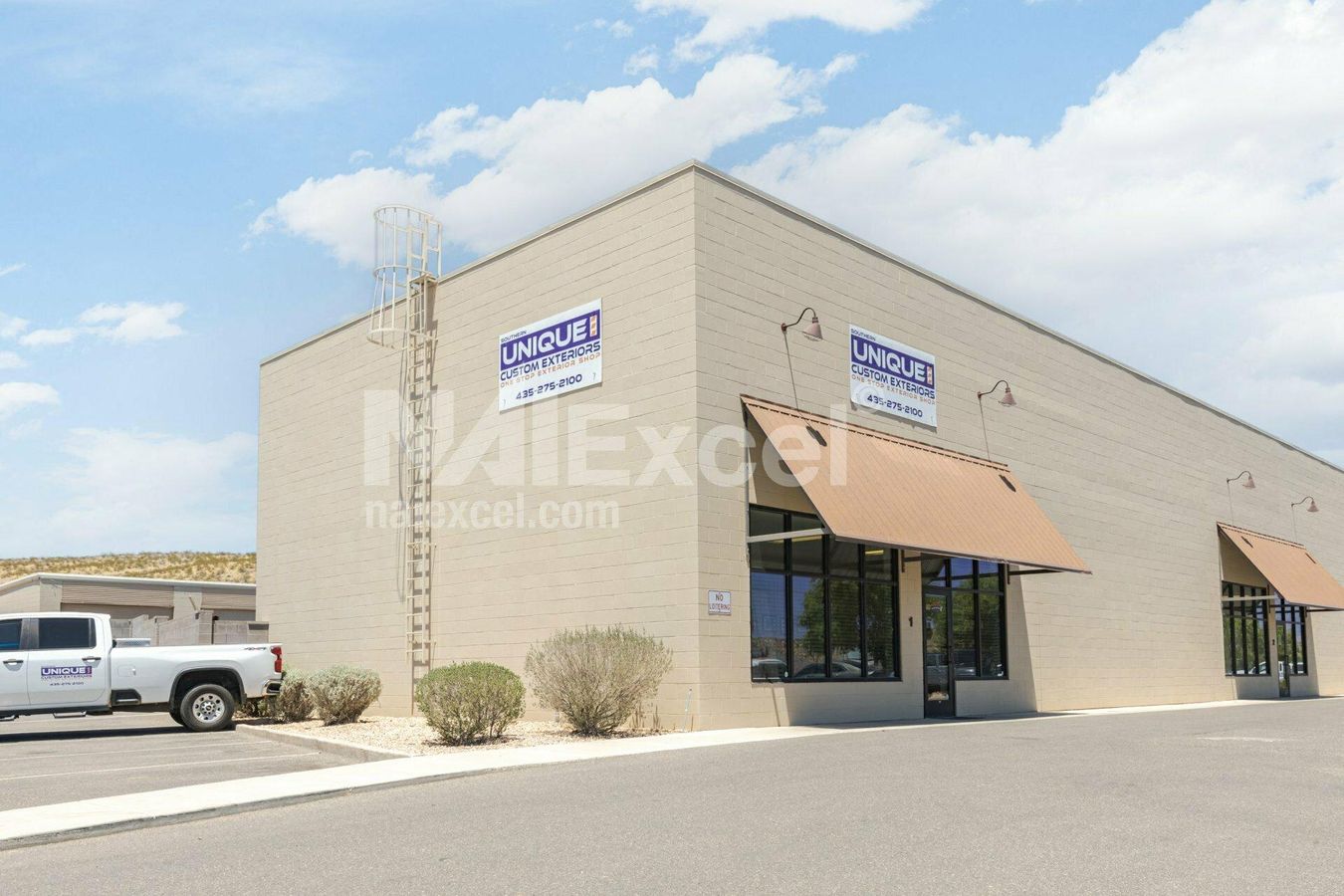 3662 S River Rd photo 3