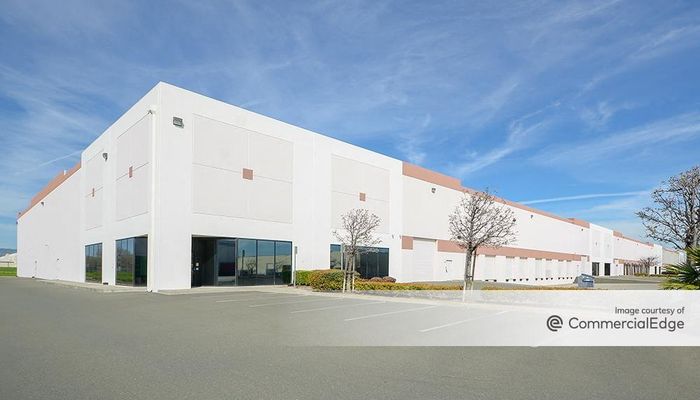Warehouse Space for Rent at 801 Chadbourne Road Fairfield, CA 94534 - #1