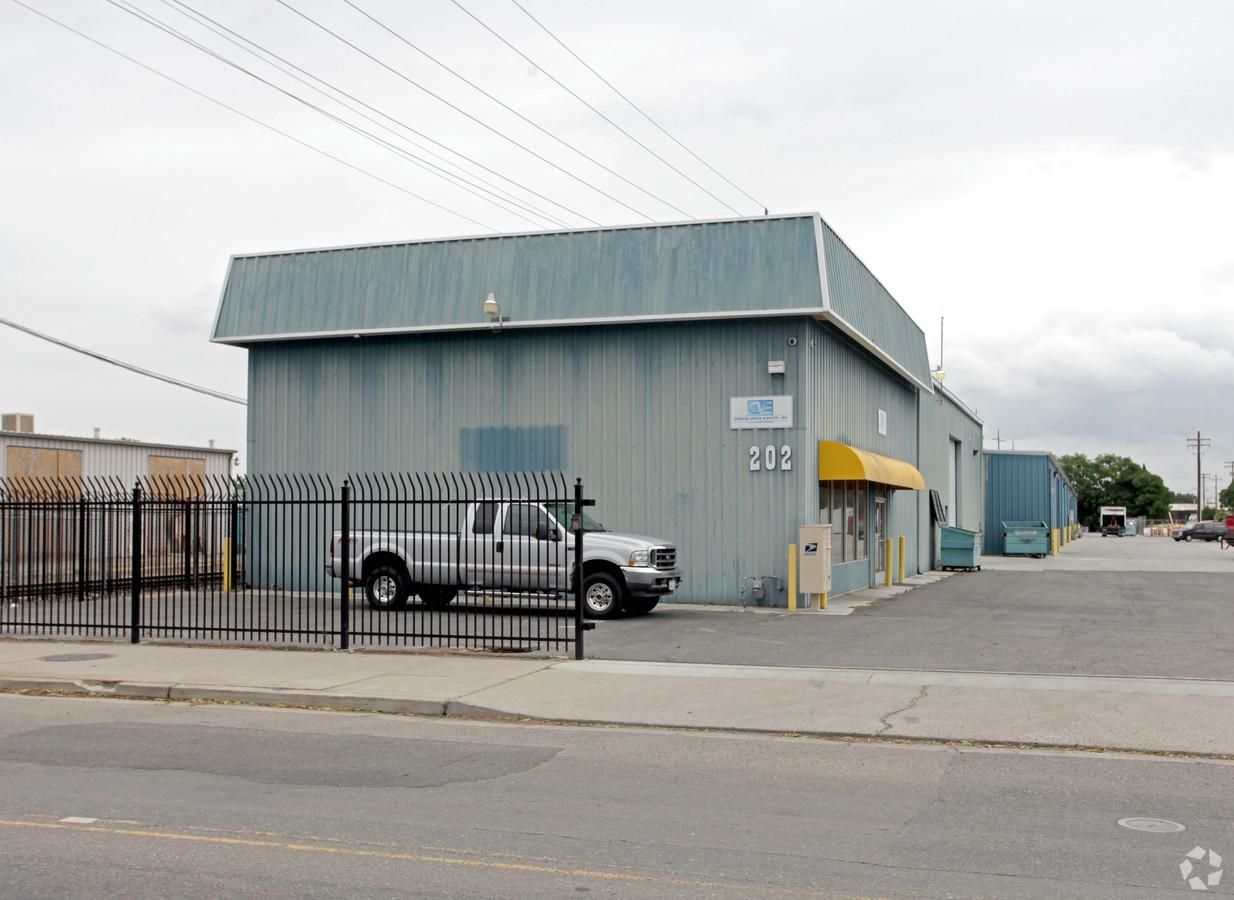 Industrial Property For Lease photo 2
