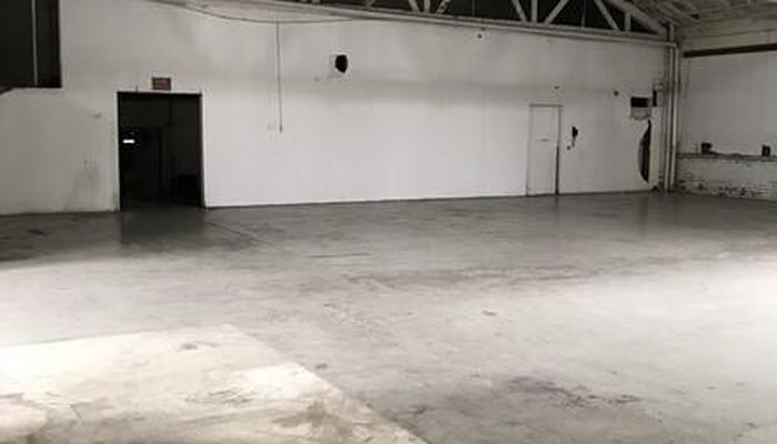 Warehouse Space for Rent at 6100-6106 Avalon Blvd Los Angeles, CA 90003 - #5