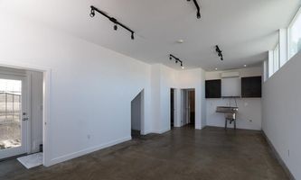 Office Space for Rent located at 2513 Lincoln Blvd Venice, CA 90291