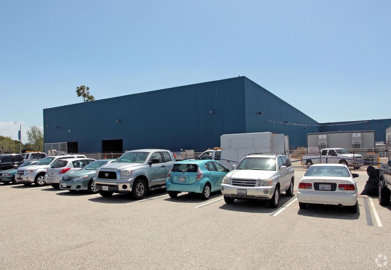 Industrial Property For Lease photo 4