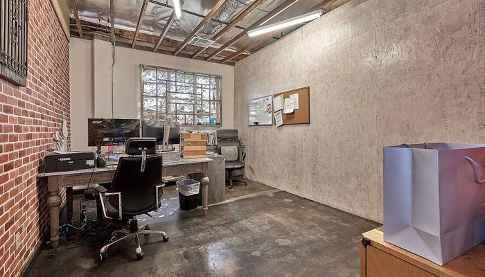 Warehouse Space for Sale at 2901 S San Pedro St Los Angeles, CA 90011 - #22