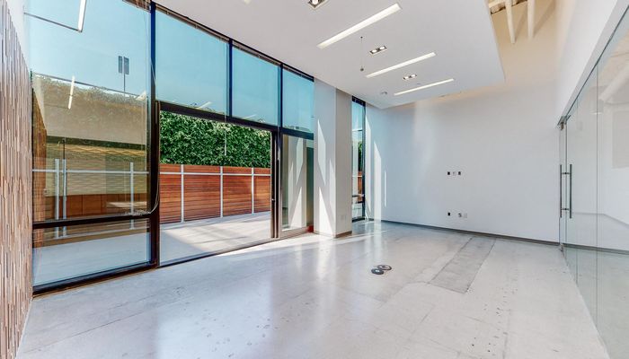 Office Space for Rent at 12555 Jefferson Blvd Los Angeles, CA 90066 - #12