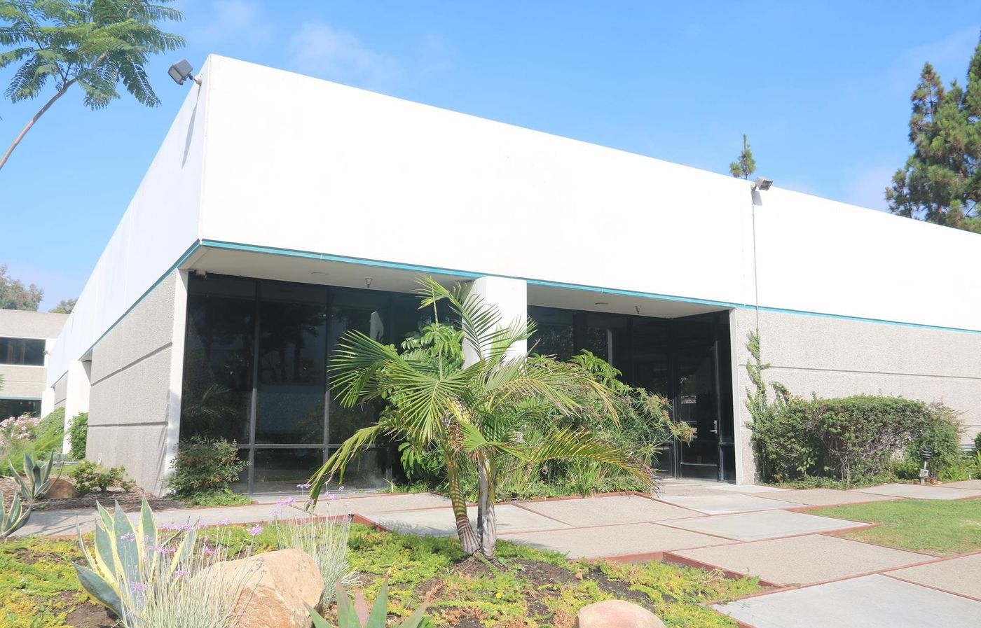 Industrial Property For Lease photo 1