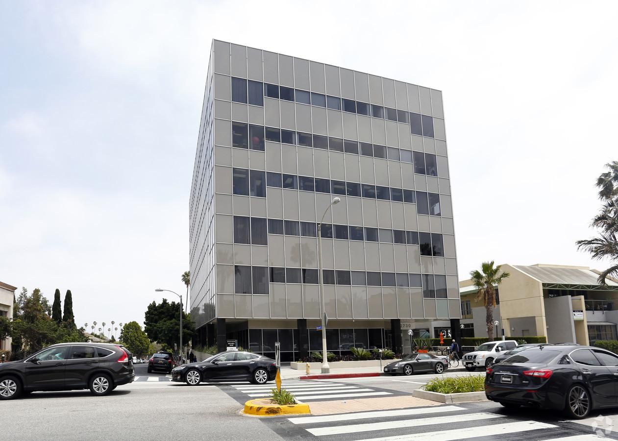 Office Property For Lease photo 4