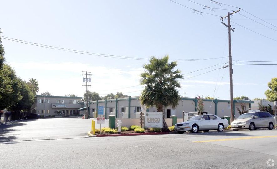 Bldg 1 286-288 Brokaw Rd