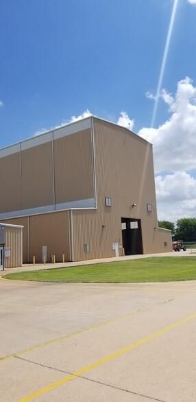Letourneau Bldg 6500 Brittmoore Rd photo 4