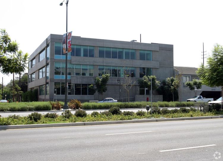 DaVita Century City Dialysis Clinic