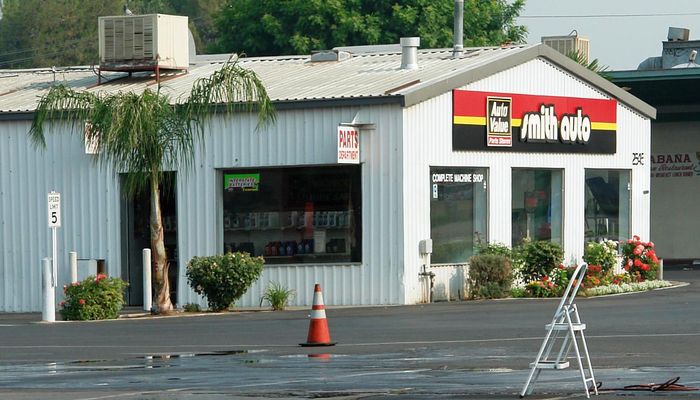 Warehouse Space for Sale at 2501-2597 N Blackstone Ave Fresno, CA 93703 - #9