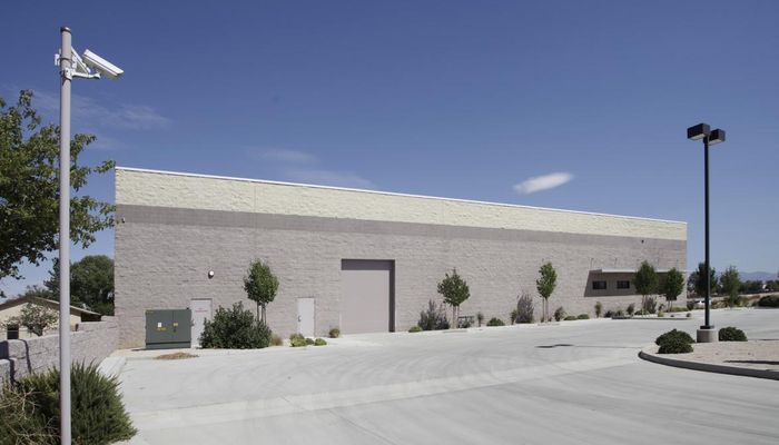 Warehouse Space for Rent at 715 E Avenue L-8 Lancaster, CA 93535 - #2