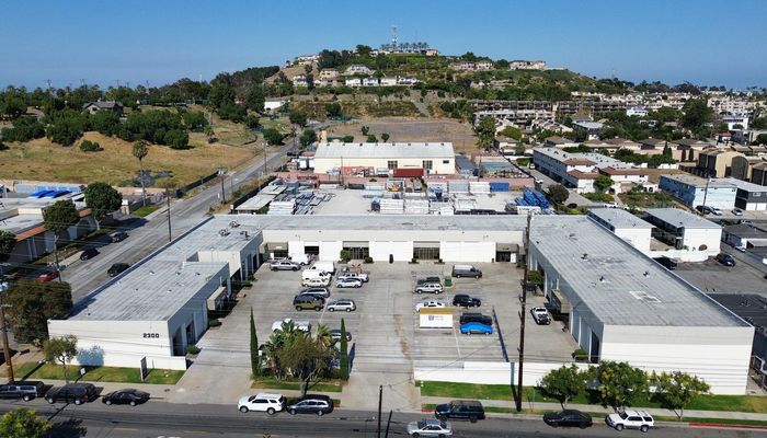 Warehouse Space for Rent at 2300 Walnut Ave Signal Hill, CA 90755 - #4