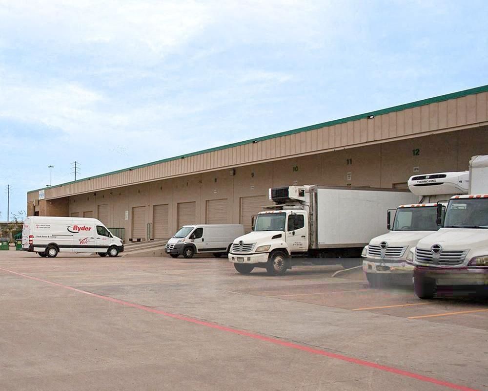 Prologis Post Oak 8 photo 2