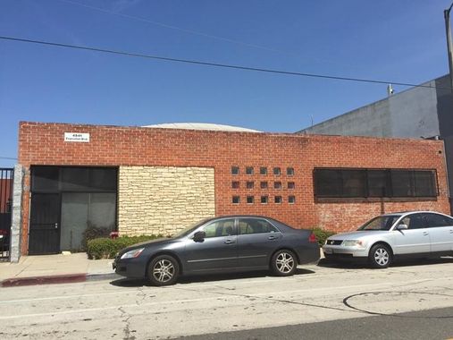 Flex Property For Lease