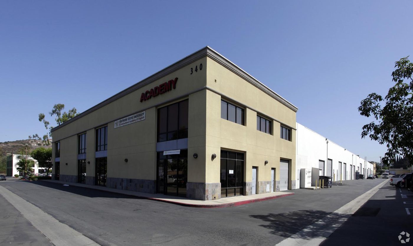 Bldg B photo 3