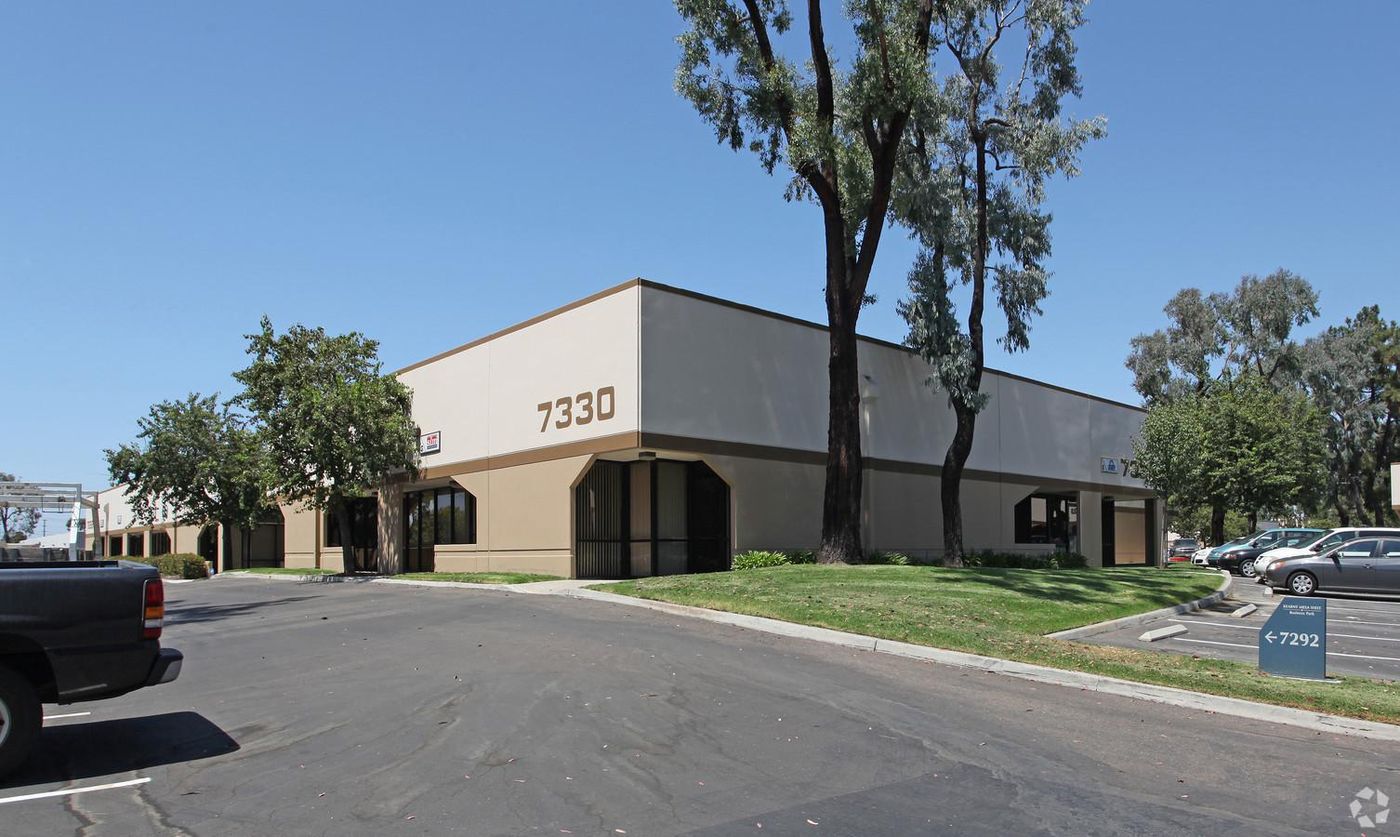 Multiple Spaces Property For Lease photo 1