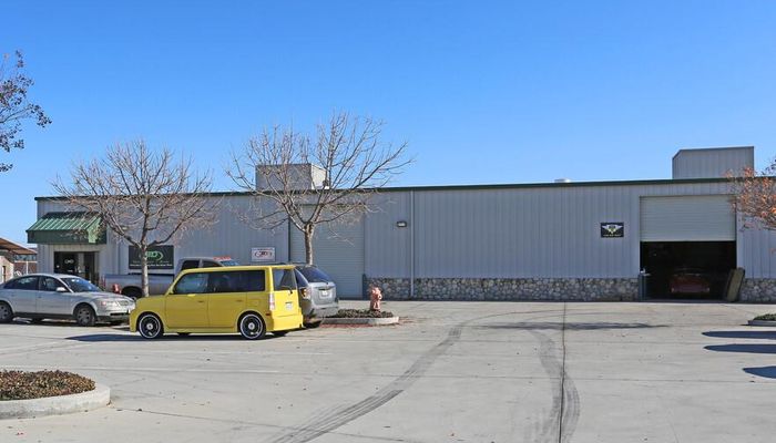 Warehouse Space for Rent at 1454 S Blackstone St Tulare, CA 93274 - #11