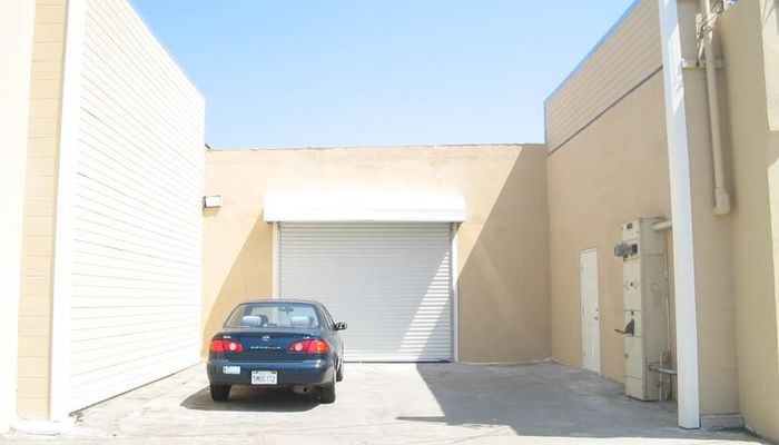 Warehouse Space for Rent at 14719 Lull St Van Nuys, CA 91405 - #2