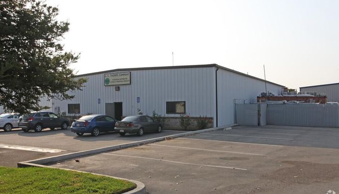 Warehouse Space for Rent at 5221 Gilmore Ave Bakersfield, CA 93308 - #12