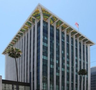 CREATIVE BEVERLY HILLS OFFICE FOR SUBLEASE