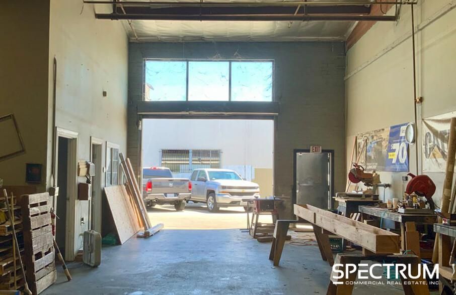 Industrial Space Excellent Van Nuys Location 14721 Keswick St photo 2