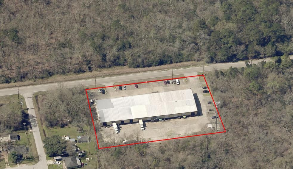 16820 Lee Rd photo 3