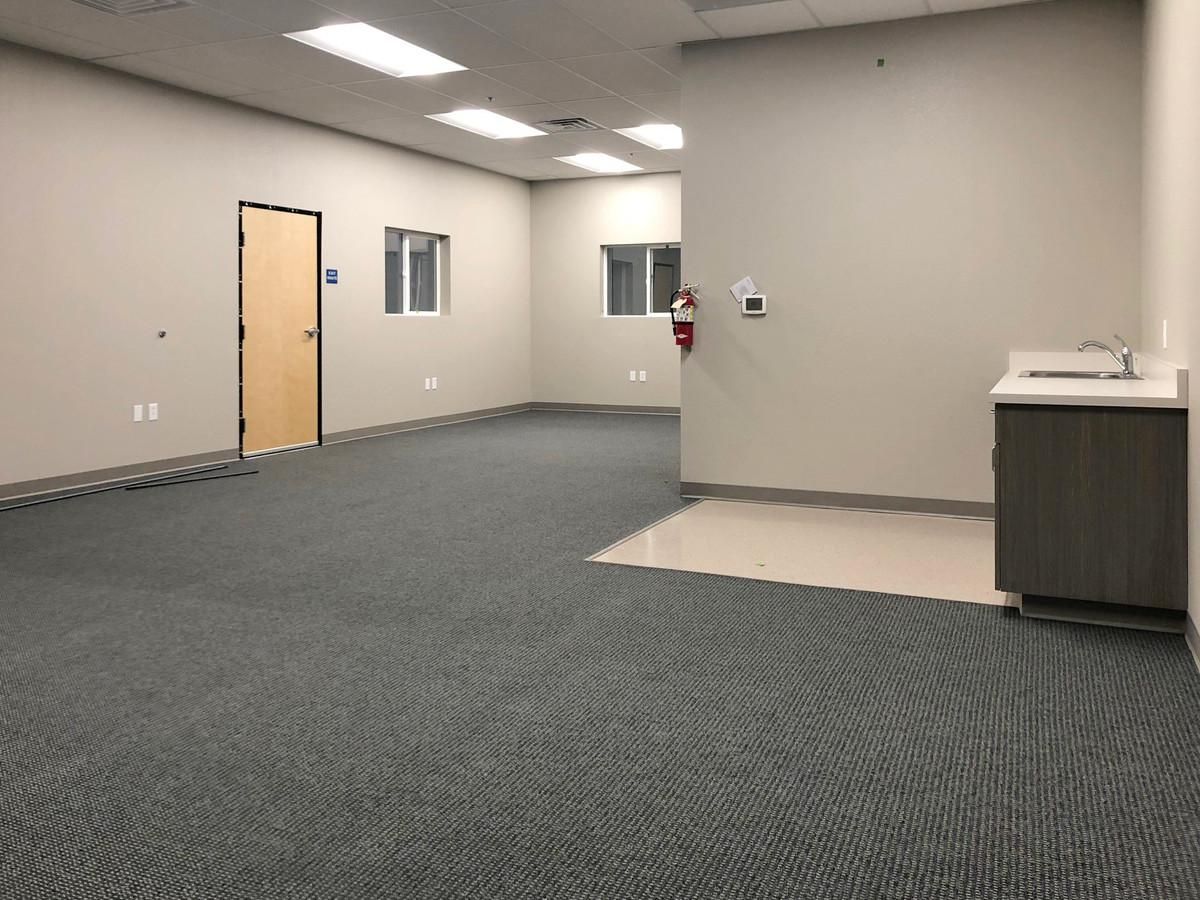 2601 Land Avenue photo 3